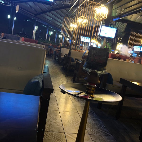 Foto diambil di Vatra Cafe &amp; Restaurant Nargile oleh Ertuğrul K. pada 9/10/2019