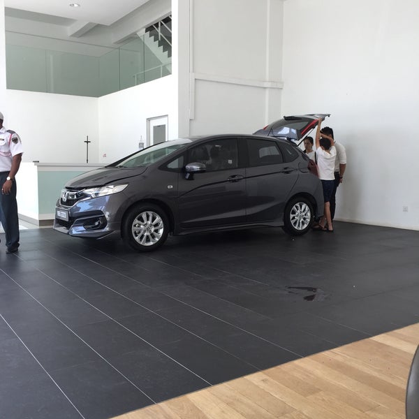 Honda Showroom Glenmarie Automotive Shop In Glenmarie