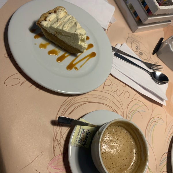 Lucía Pie House & Grill La Floresta Francisco de Orellana 155