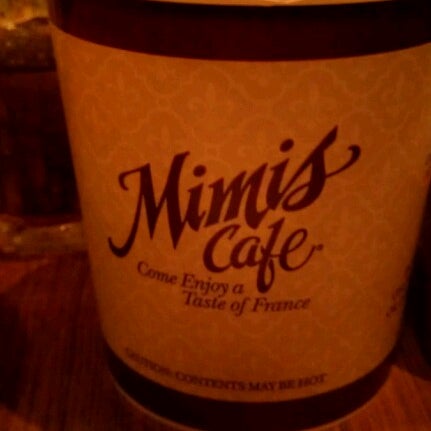 Photo taken at Mimi&#39;s Bistro + Bakery by Milton T. on 10/14/2012