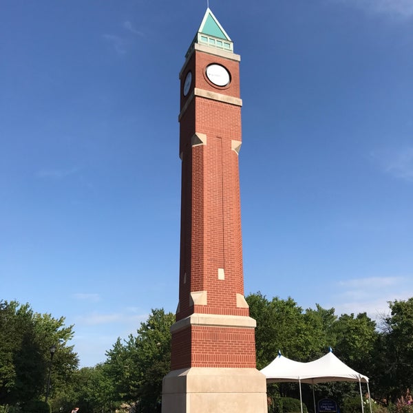 Clock Tower Plaza Plaza in St. Louis