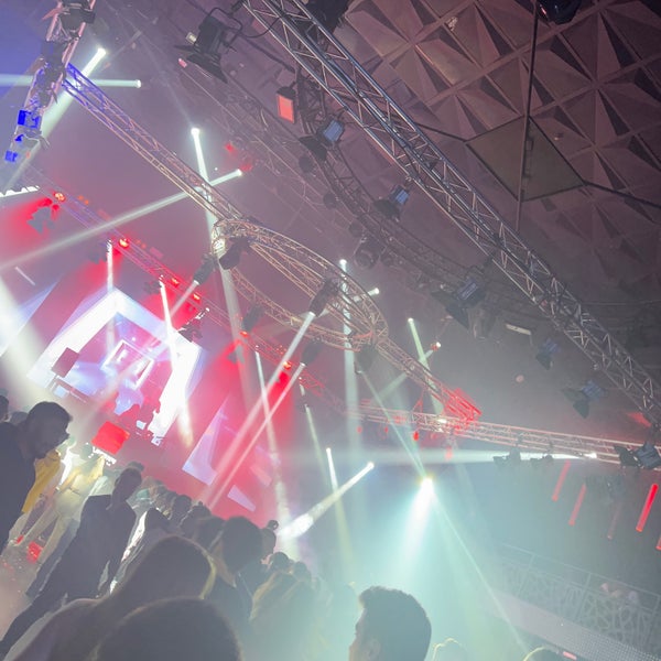 10/2/2021 tarihinde Abdullah G.ziyaretçi tarafından Malevich Night Club'de çekilen fotoğraf