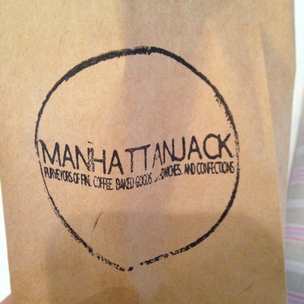 รูปภาพถ่ายที่ ManhattanJack โดย Ashley S. เมื่อ 8/19/2013