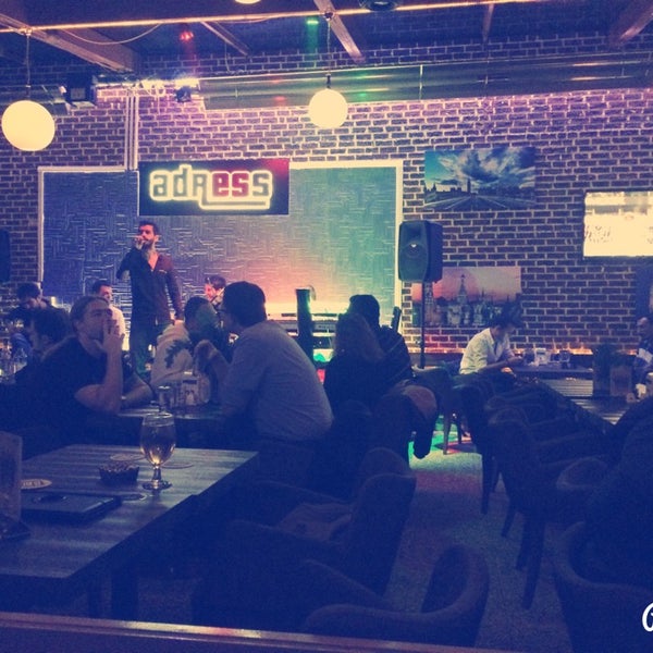 Foto tirada no(a) Adress Cafe &amp; Bar por Ali Kemal em 10/3/2014