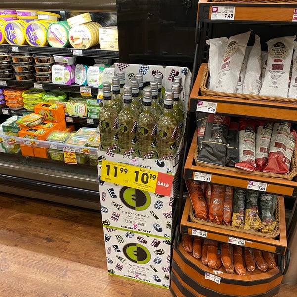 Photos at Kroger 5713 Edmondson Pike