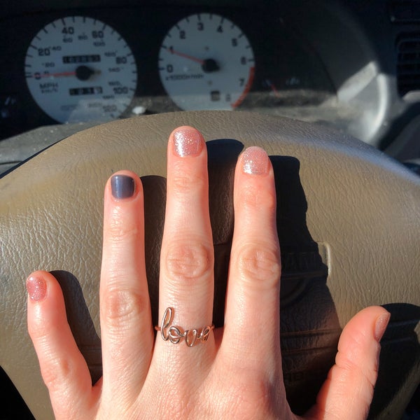 Deluxe Nail & Spa Glenmont, NY