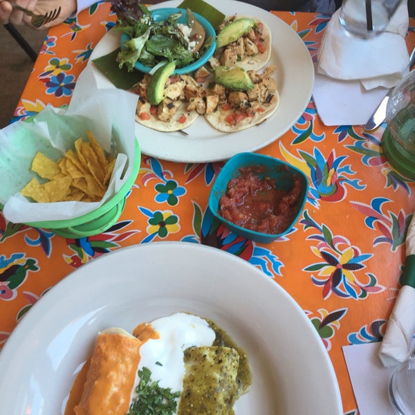 3/30/2016にCory S.がGonza Tacos y Tequilaで撮った写真