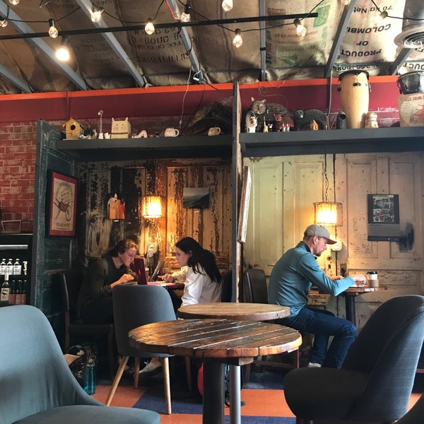4/4/2018 tarihinde Cory S.ziyaretçi tarafından Smelly Cat Coffeehouse'de çekilen fotoğraf