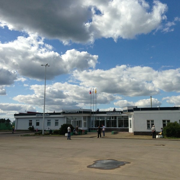 Аэропорт туношна ярославль. Туношна аэровокзал. Аэропорт ярославль фото внутри. Iar аэропорт. Туношна ярославль самолеты.