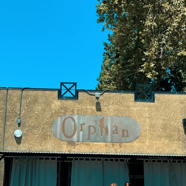 orphan breakfast house hours