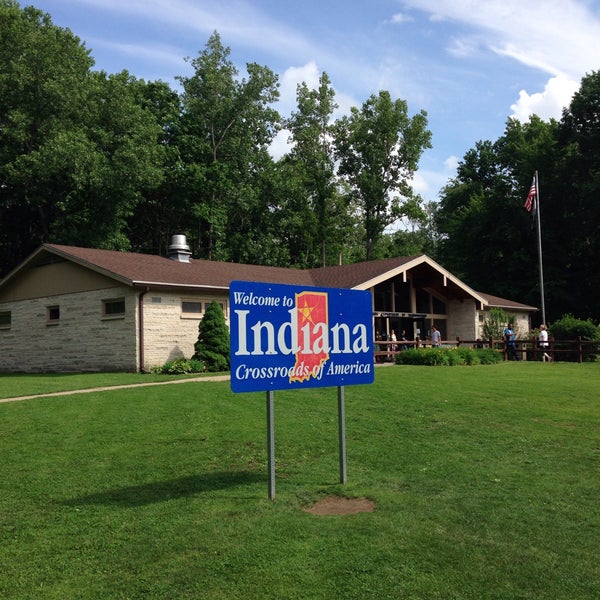 Photo taken at Indiana Welcome Center by Masashi S. on 6/14/2015
