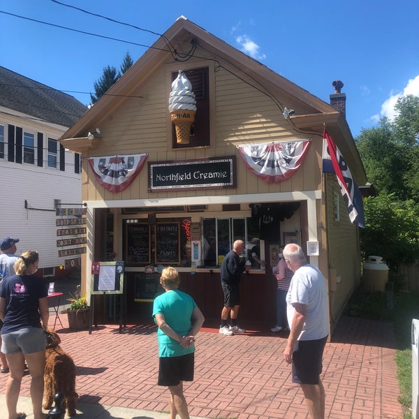 Northfield Creamie Ice Cream Parlor