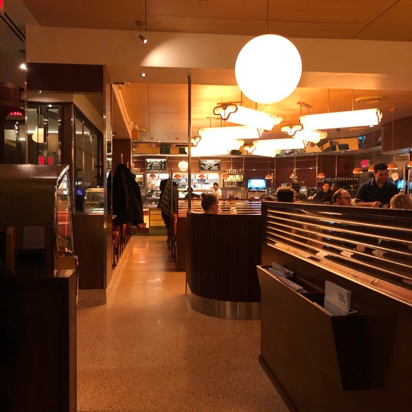 Photo taken at Soho Diner by Garrett A. on 2/8/2020