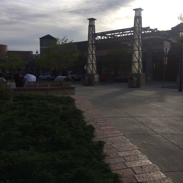 Foto di Regal UA Colorado Mills IMAX & RPX Denver West Lakewood, CO