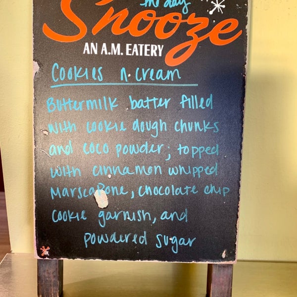 Photo taken at Snooze, an A.M. Eatery by Clint C. on 2/2/2019