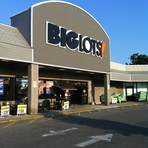 Big Lots Big Box Store in Hicksville