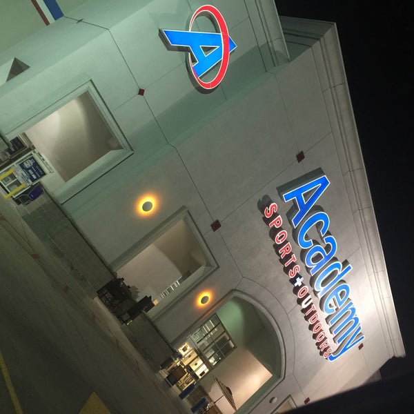 Academy Sports + Outdoors Harahan、LA