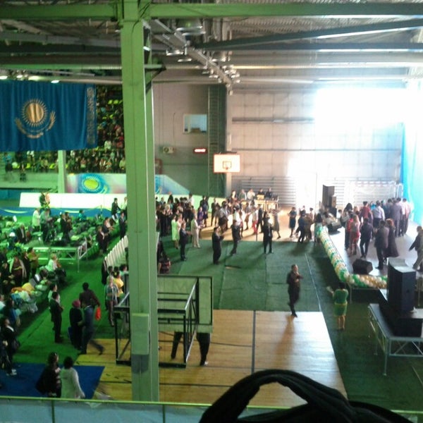 Стадион Шахтер 2013