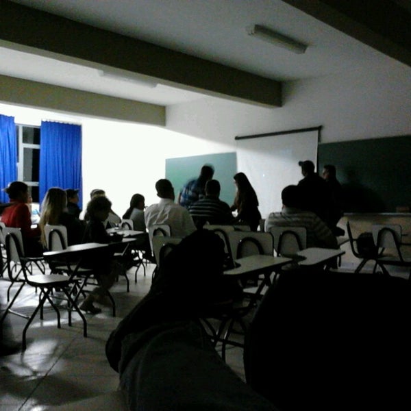 Photo taken at UNOESTE - Universidade do Oeste Paulista by Walisson S. on 5/24/2013
