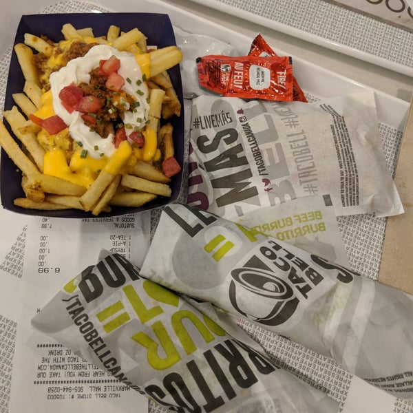 Taco Bell Fast Food Restaurant in Markham