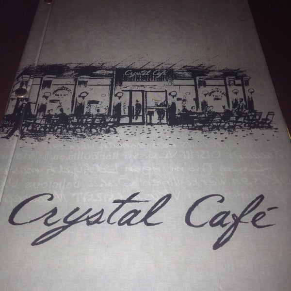 รูปภาพถ่ายที่ Crystal Café โดย Nu&#39;clear เมื่อ 2/6/2013