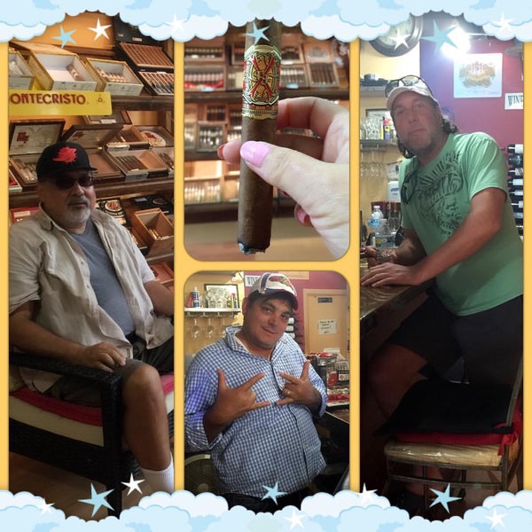 Foto tirada no(a) Cuenca Cigars por Ana C. em 9/10/2015