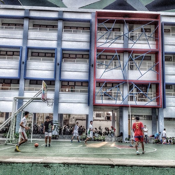 Theresiana Jl Gajah Mada No 91 Semarang Jawa Tengah Building