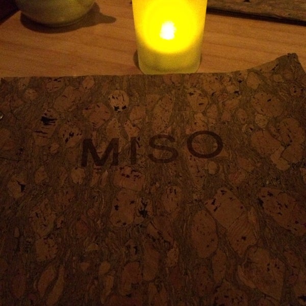 Foto tirada no(a) Miso Japanese Restaurant por Brian P. em 2/2/2014