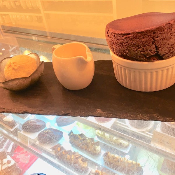 9/24/2019にChocolate O.がLaurent&#39;s Cafe &amp; Chocolate Barで撮った写真