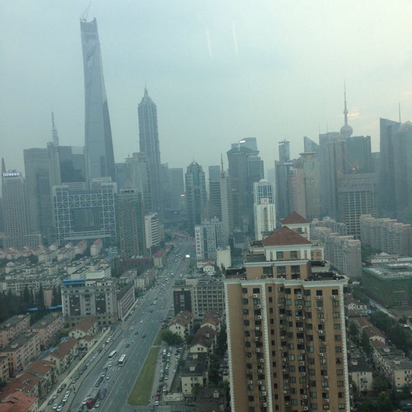 Photo taken at The Eton Hotel Shanghai (裕景大饭店) by Bora Ö. on 9/25/2014