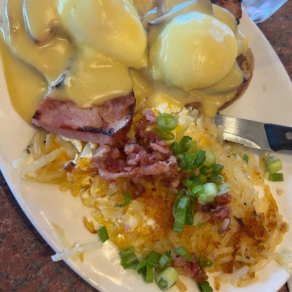 Shari's Cafe and Pies Federal Way, WA