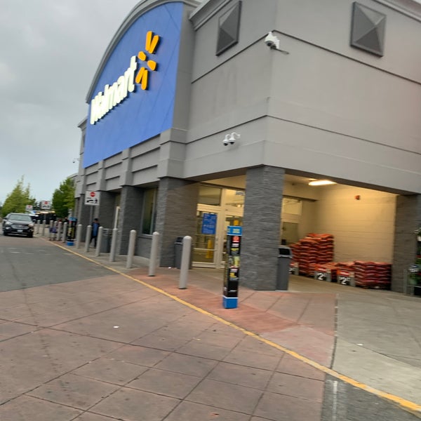 Walmart Federal Way'da Hipermarket
