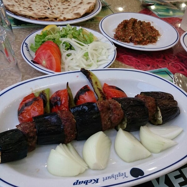 Öz Yeşilyurt Et Lokantası Steakhouse