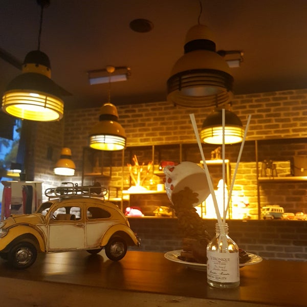 Foto scattata a Filtre Coffee Shop da Burç il 8/23/2019