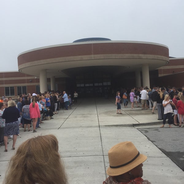 Mill Creek High School 1 tip