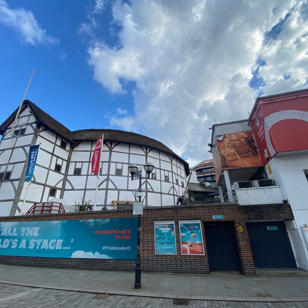 Photo taken at Shakespeare&#39;s Globe Theatre by Dilek A. on 4/23/2023