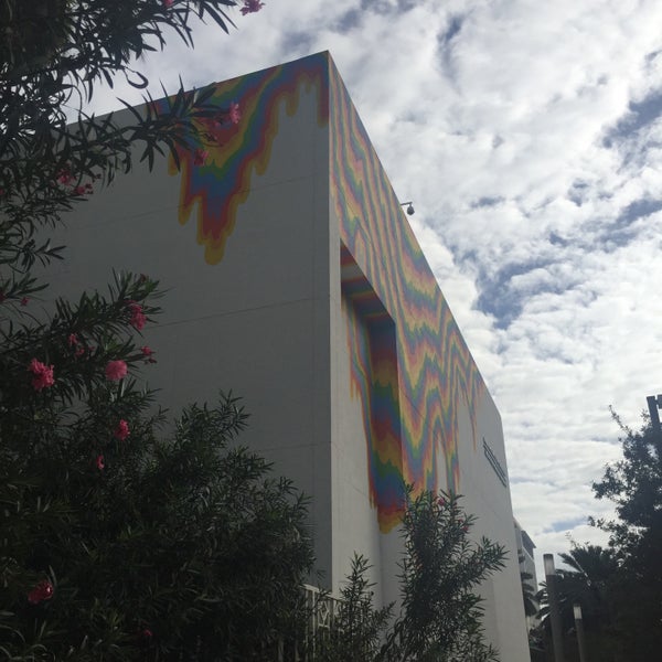 Photo taken at Museum of Art Fort Lauderdale by Angelina P. on 1/4/2016