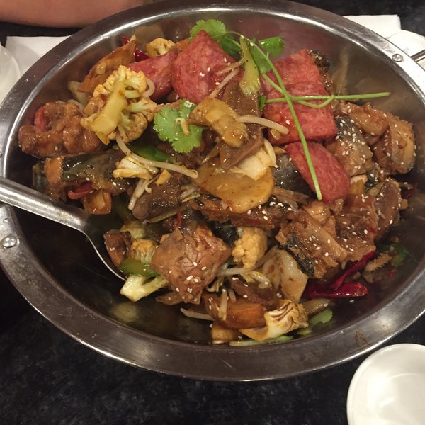 Photo taken at Sizzling Pot King - Sunnyvale by Jie B. on 3/4/2016