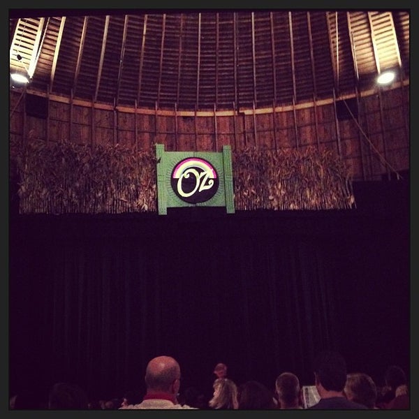 The Round Barn Theatre Theater in Nappanee