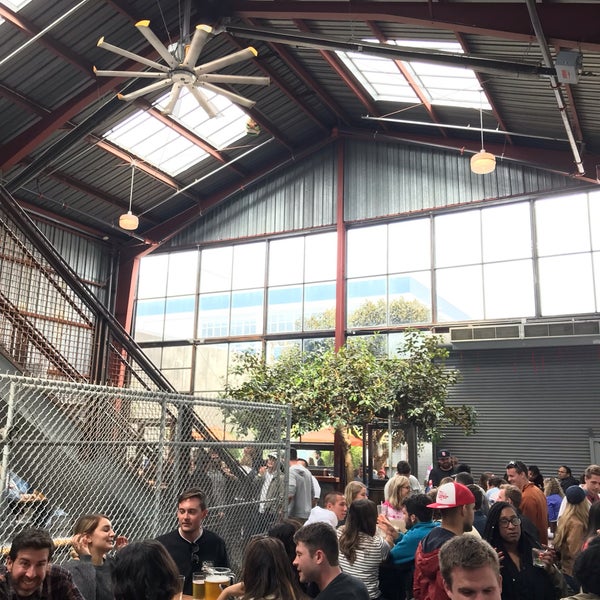 Photo taken at Southern Pacific Brewing by Antônio I. on 5/27/2019