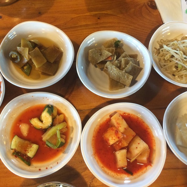 7/9/2015 tarihinde Laura G.ziyaretçi tarafından Beewon Korean Cuisine'de çekilen fotoğraf