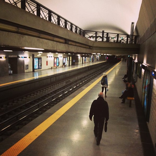 Queen city metro. Budapest metro 2 openbve. Станция метро авиастроительная. Metro am. Metro am.