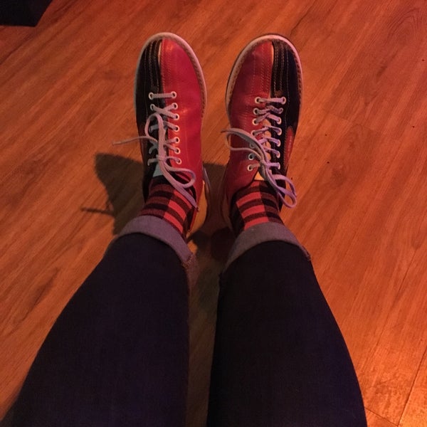Photo taken at Bowlmor by Chicy B. on 3/12/2017