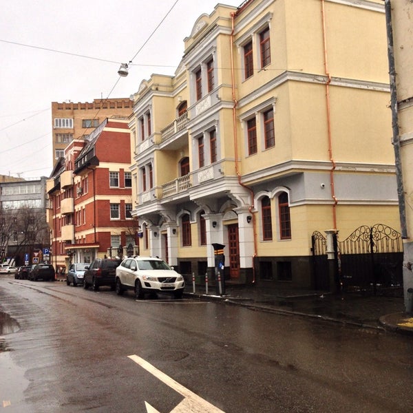 Москва чертольский переулок