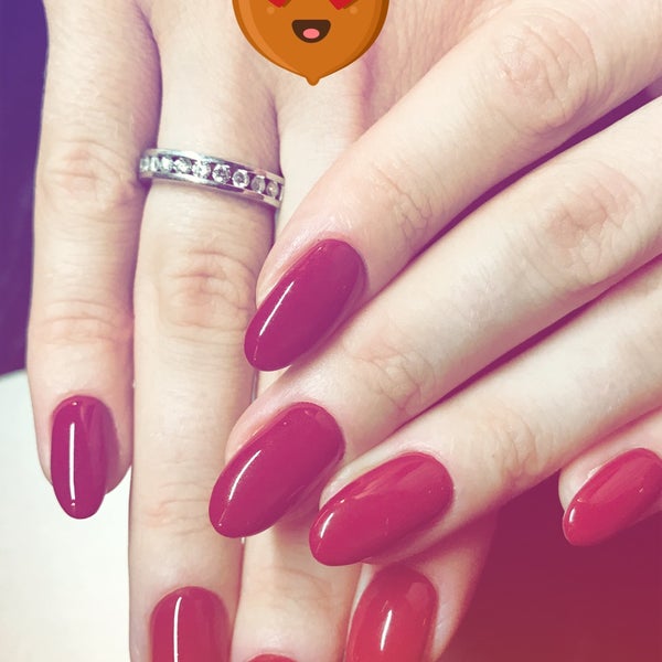 Девчата салон красоты люберцы. Салон красоты девчата. Девчата студия красоты. Парикмахерская в черняховск пионерская. Салон красоты девчата люберцы.