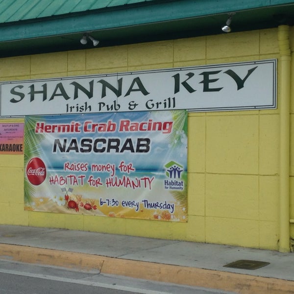 Foto scattata a Shanna Key Irish Pub and Grill da Oscar R. il 8/6/2014