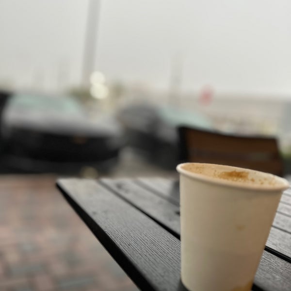 6/17/2023にAliがAlaska Coffee Roasting Co.で撮った写真