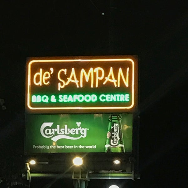 Seafood sampan Sampan Cafe