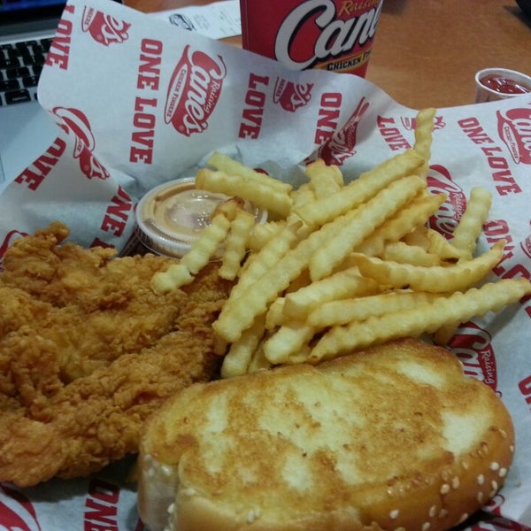 Photo taken at Raising Cane&#39;s Chicken Fingers by Melvin M. on 7/10/2013