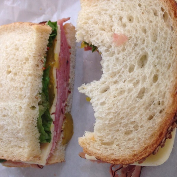Good ham sandwich. Fast. Small.